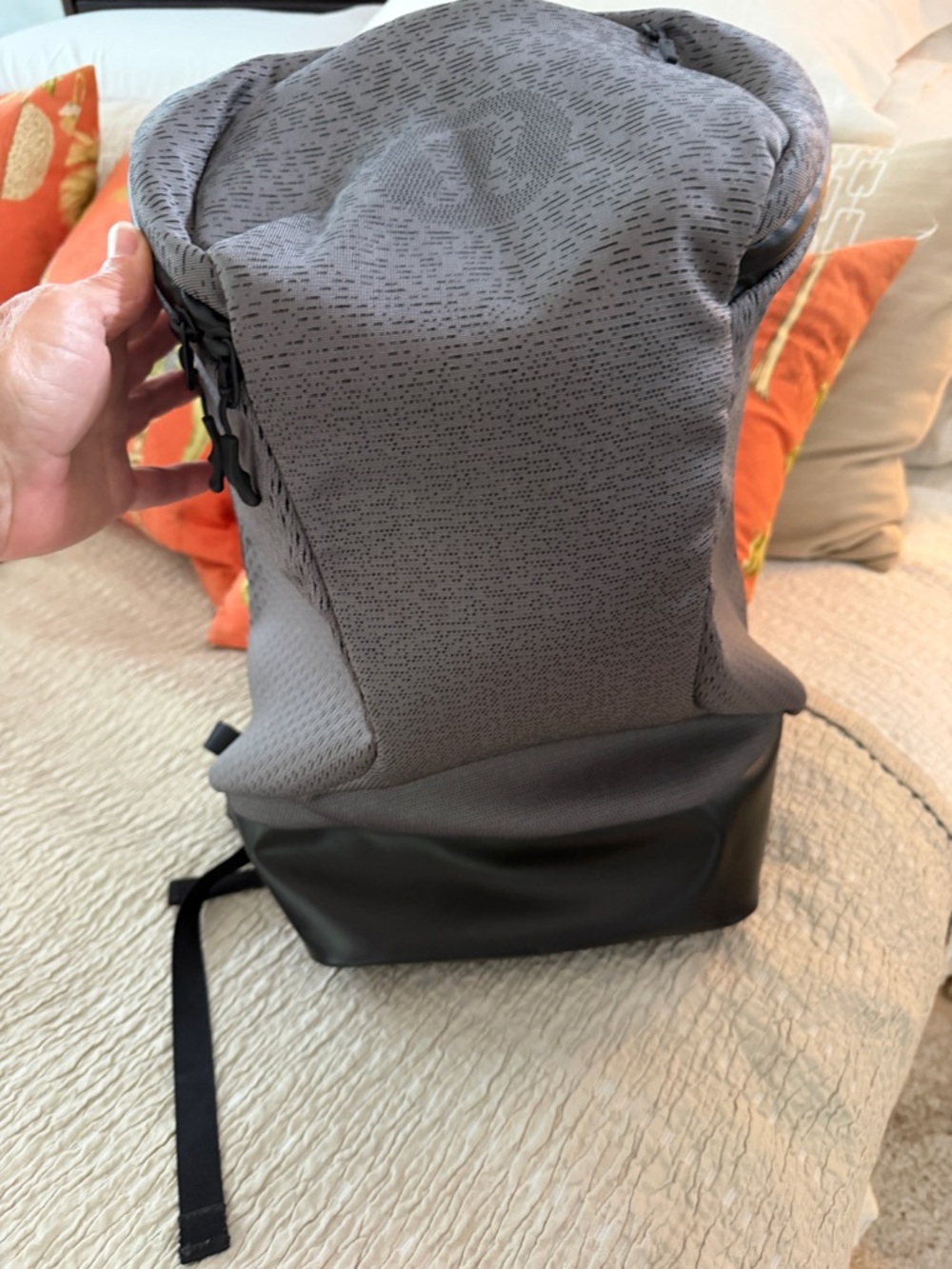 lululemon athletica Gray Men's Backpack with Textured Fabric